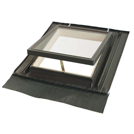 Immagine di LUCERNAIO, COMPLETO DI CONTROTELAIO IN ALLUMINIO E ABETE, CON TERMINALE IN PIOMBO E VETRO TEMPERATO, 46XH75 CM - VETRO ISOLANTE 