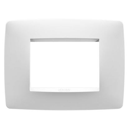 Immagine di PLACCA GEWISS, ONE, PER SCATOLA RETTANGOLARE, 3 MODULI, COLORE BIANCO LATTE